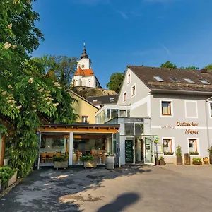 3* Guest house Fruehstueckspension Meyer, Familie Orthacker